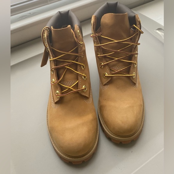 Timberland Big Kids size 5 - Picture 2 of 7